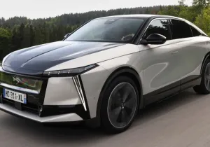 DS No8: Το «κρυφό διαμάντι» των ηλεκτρικών SUV, με πολυτέλεια και αυτονομία που σοκάρει!