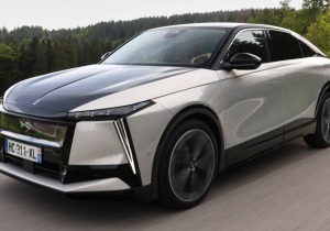 DS No8: Το «κρυφό διαμάντι» των ηλεκτρικών SUV, με πολυτέλεια και αυτονομία που σοκάρει!