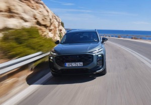 Το νέο Audi Q3 είναι εδώ – Δείτε εκδόσεις και τιμές