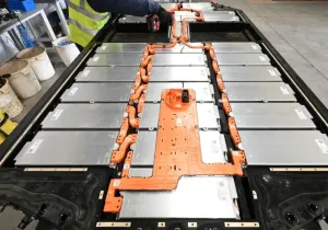 Τι είναι οι μπαταρίες στερεάς κατάστασης και ποια η σημασία τους για τα EV