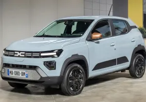 Νέο Dacia Spring 2026: 100 PS, νέα μπαταρία και αναβαθμισμένη τεχνολογία
