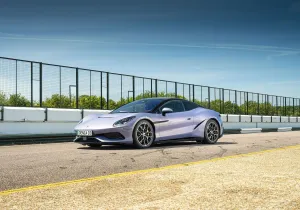 BYD Denza Z: Τι είπαν όσοι οδήγησαν το supercar με τους 1.604 PS στο Goodwood