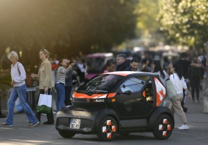 Η Renault λανσάρει το Mobilize Duo για να ανταγωνιστεί το Citroën Ami