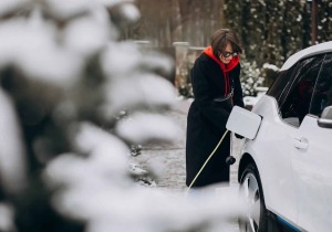 Πώς να προετοιμάσετε το ηλεκτρικό σας αυτοκίνητο για τον χειμώνα