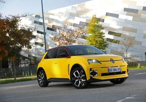 Renault 5: Νέα αυτονομία έως 431 χλμ., χωρίς μεγαλύτερη μπαταρία