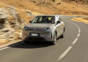 Leapmotor B03x: Το νέο ηλεκτρικό SUV που φορτίζει πριν προλάβεις να πιεις καφέ