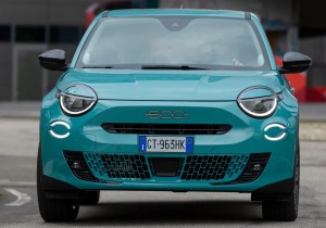 Έρχεται το Fiat 600 Hybrid Icon με έξτρα εξοπλισμό