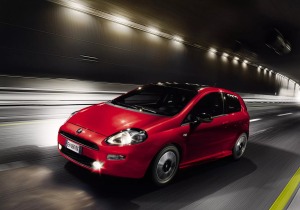 «Ψήνεται» το ηλεκτρικό Fiat Punto