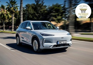 Geely EX5: Μεταξύ των 11 κορυφαίων στον θεσμό «Αυτοκίνητο της Χρονιάς 2026»