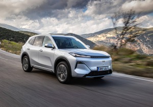 Το νέο Geely STARRAY EM-i ήρθε στην Ελλάδα – Δείτε εκδόσεις και τιμές