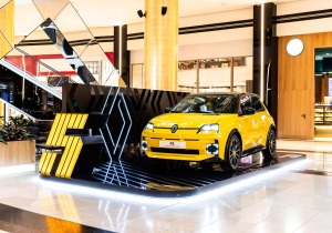 Το νέο Renault 5 Ε-Tech Electric στο Golden Hall