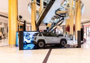Το νέο Renault 4 E-Τech electric Canvas Roof στο Golden Hall