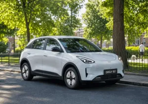 Geely E2: Το νέο ηλεκτρικό πόλης με τιμή κάτω από €20.000
