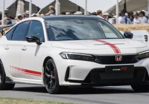 Οδηγώντας το Type R Ultimate Edition – Αποχαιρετισμός στα όπλα