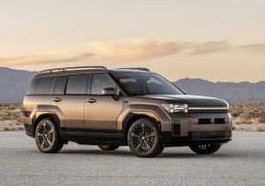 Hyundai Santa Fe EREV: Το SUV που «σκοτώνει» το άγχος αυτονομίας