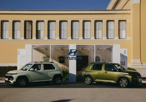 Η Hyundai με το Inster στην Art Athina