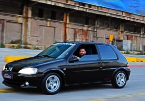 Peugeot 106 Rallye 16V: French Kiss!