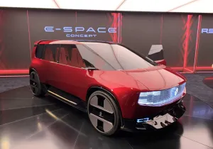 Renault E-Space: Το MPV επιστρέφει και βάζει τα SUV σε δεύτερο πλάνο