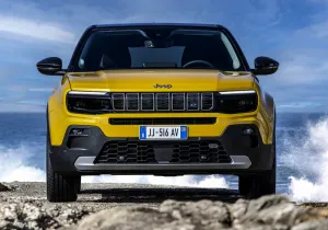 Το ηλεκτρικό Jeep Avenger με νέες προωθητικές ενέργειες και τιμή €23.800 με την κρατική επιδότηση