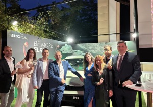 Το Skoda Elroq μεταξύ των πιο hot καλεσμένων στο πιο trendy πάρτυ της Αθήνας