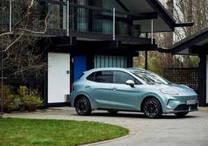 MG4 Urban: Το ηλεκτρικό των €27.000 που απειλεί ID.3 και Mégane