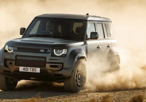 Το ηλεκτρικό Land Rover Defender που περιμέναμε έρχεται