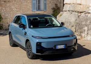 Το Leapmotor B10 New e-Hybrid στην Ευρώπη με 900 χλμ. αυτονομία