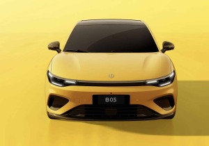 Κινέζικη αντεπίθεση: Το Leapmotor B05 έρχεται να «ταράξει» την κατηγορία C!