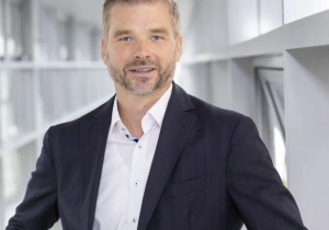 Martin Resch: Πώς η Leapmotor επεκτείνεται στην αγορά EVs με τη βοήθεια της Stellantis