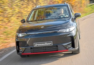 606 PS, τετρακίνηση και Irmscher: Το Leapmotor i C10 δεν παίζει πλέον άμυνα