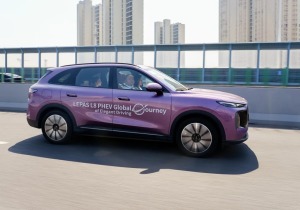 Θα σαρώσει ή θα χαθεί; Το νέο Lepas L8 PHEV μπαίνει στην Ευρώπη με φιλοδοξίες