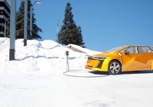 Τα ηλεκτρικά αυτοκίνητα χάνουν ή όχι τη μισή αυτονομία τους τον χειμώνα;