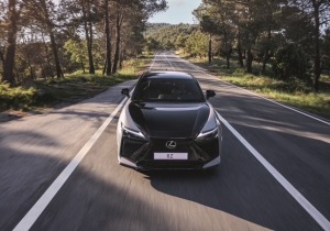 Lexus Interactive Manual Drive: H νέα διάσταση οδηγικής αλληλεπίδρασης