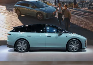 Li Auto 6: Κινεζικός «εισβολέας» στην Ευρώπη – Το SUV που φορτίζει σε 15′
