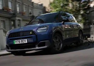 MINI Countryman SE Midnight Edition: Περισσότερη δύναμη και εξοπλισμός