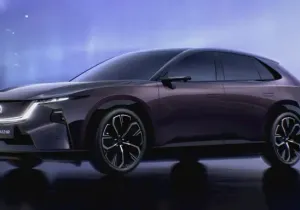 Πρώτη γεύση από το εσωτερικό του Mazda EZ-60 [video]