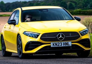 Mercedes-Benz A-Class (2025): Το premium μικρομεσαίο που ορίζει ξανά την κατηγορία
