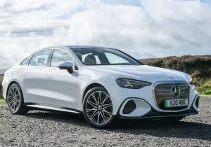 Η Mercedes C-Class έγινε ηλεκτρική – Δείτε πόσα χιλιόμετρα βγάζει