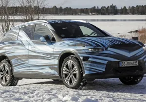 «Ψήνεται» η νέα ηλεκτρική Mercedes GLC
