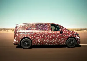 800V πλατφόρμα, 500 km αυτονομία: Το νέο Mercedes VLE δείχνει το μέλλον των ηλεκτρικών βαν