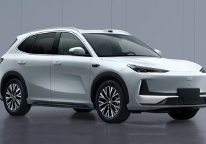 Το νέο Geely EX5 έγινε πισωκίνητο με 328 ίππους