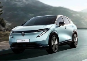 Nissan Ariya 2026: Μεγαλύτερη αυτονομία και νέα εμφάνιση
