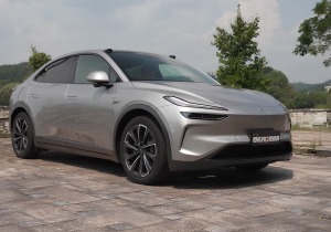 Είναι το Onvo L60 της Nio καλύτερο από το Tesla Model Y;