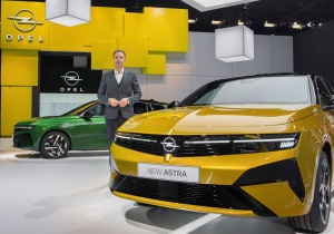 Σαλόνι Αυτοκινήτου Βρυξελλών: Το Νέο Opel Astra γιορτάζει την Παγκόσμια Πρεμιέρα του