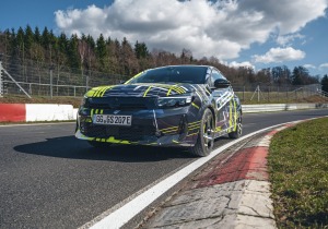 Τραβάει όλα τα βλέμματα: Το Νέο Opel Corsa GSE με σπορ καμουφλάζ