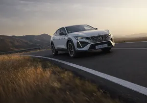 Η Peugeot λανσάρει το πλήρως ηλεκτρικό Ε-408