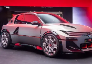 Peugeot E-T16: Ένα ηλεκτρικό αγρίμι βγαλμένο από την εποχή του Group B