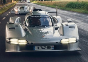 Αυτή η μοναδική Porsche που κόβει την ανάσα, κυκλοφορεί νόμιμα στο δρόμο