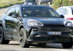 Η πιο hi-tech Porsche όλων των εποχών – Cayenne EV με τεχνολογία Active Ride Control