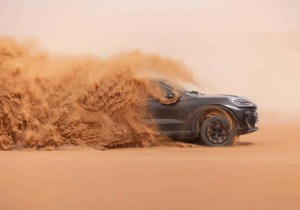 Η Porsche δοκιμάζει την ηλεκτρική Cayenne σε ακραίες συνθήκες